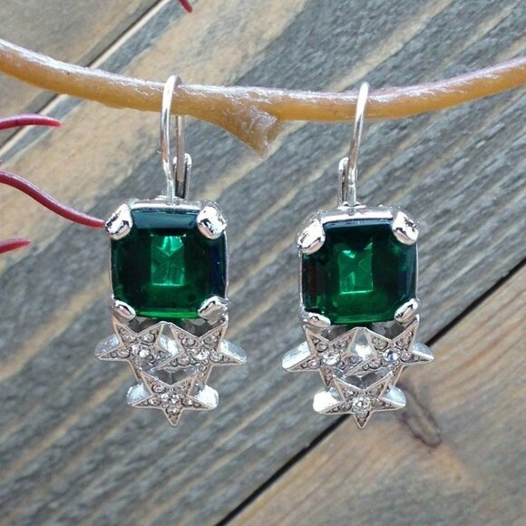 Vintage Barbara Mandrell Stars Green White Rhinestone Silver Tone Drop Earrings - Picture 2 of 4